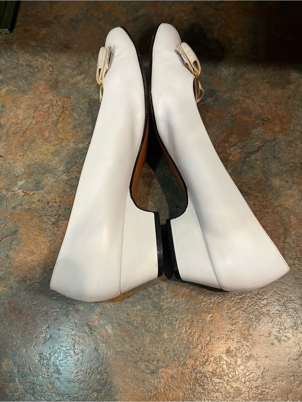 SALVATORE FERAGAMO 9 1/2 vintage flats iconic Vara bow gold tab 3133 - Picture 5 of 11